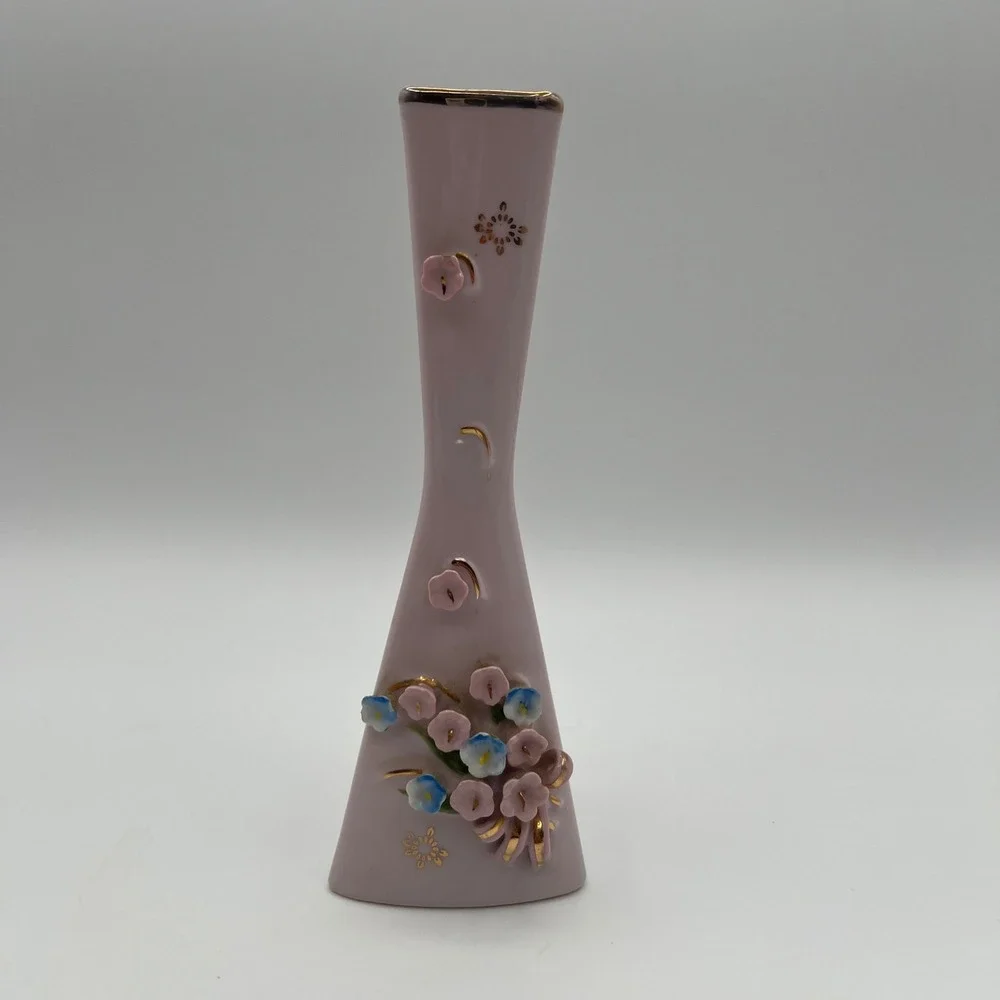 Vintage pink Bud Vase 3D Applied Flowers Gold Trim Triangular Base
